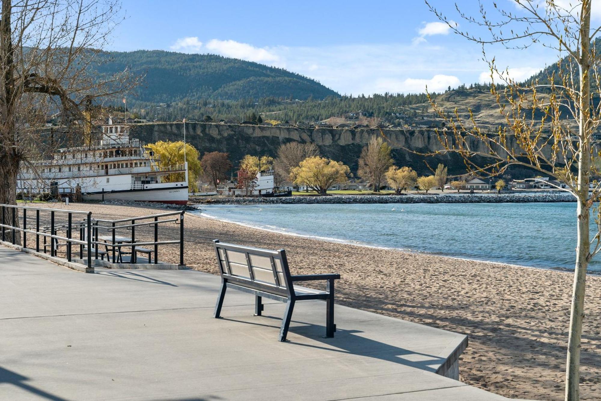 Okanagan Lakefront Resort Penticton Kültér fotó